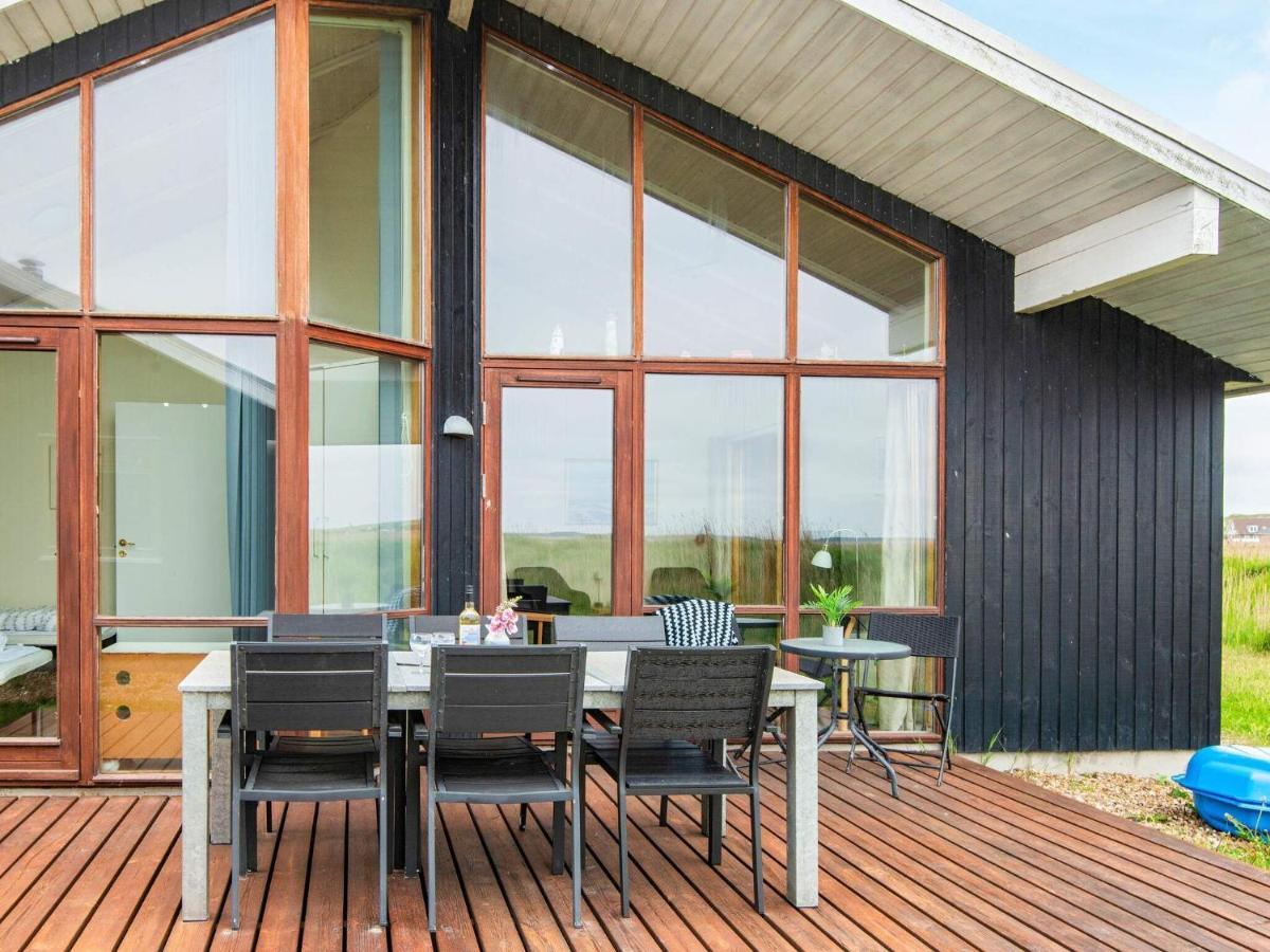 Three-Bedroom Holiday Home In Ulfborg 4 Thorsminde Eksteriør billede